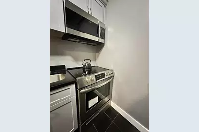 140 Chestnut St #316, Springfield, MA 01103 - Photo 3