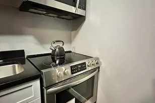 140 Chestnut St, Springfield, MA 01103 - Photo 3