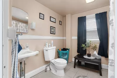 21  25 27 Pike Street, West Warwick, RI 02893 - Photo 35