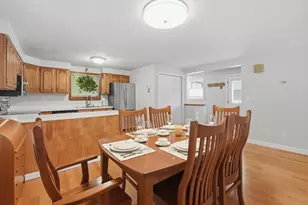 30 Golden Hills Rd, Saugus, MA 01906 - Photo 15