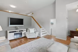 30 Golden Hills Rd, Saugus, MA 01906 - Photo 7