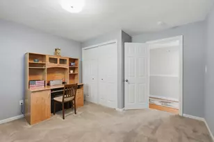 30 Golden Hills Rd, Saugus, MA 01906 - Photo 25