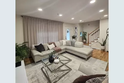955 Pleasant St #4, Weymouth, MA 02189 - Photo 3