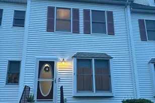 955 Pleasant St, Weymouth, MA 02189 - Photo 1