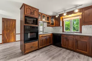 53 Crane Neck St, West Newbury, MA 01985 - Photo 9