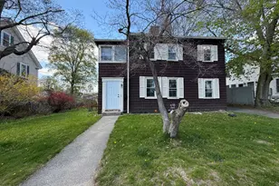 93 Friend St, Amesbury, MA 01913 - Photo 15