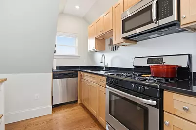 77 South St #3, Boston, MA 02130 - Photo 11