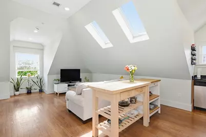 77 South St #3, Boston, MA 02130 - Photo 9