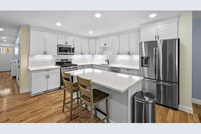 72 Manchester St #72, Lowell, MA 01852 - Photo 9