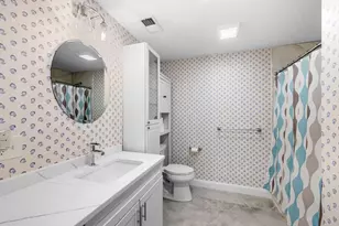 72 Manchester St, Lowell, MA 01852 - Photo 25