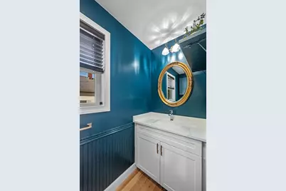 72 Manchester St #72, Lowell, MA 01852 - Photo 13