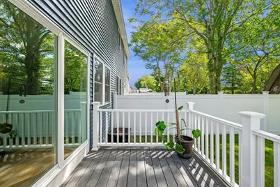 72 Manchester St #72, Lowell, MA 01852 - Photo 33