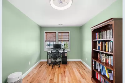 72 Manchester St #72, Lowell, MA 01852 - Photo 23