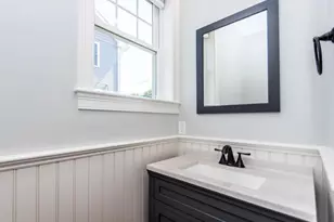 49 Hall St, Waltham, MA 02453 - Photo 7