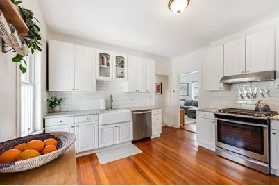 43 Goldsmith St #3, Boston, MA 02130 - Photo 5