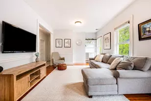 43 Goldsmith St, Boston, MA 02130 - Photo 3