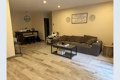 9 Village Way #15, Natick, MA 01760 - Photo 5