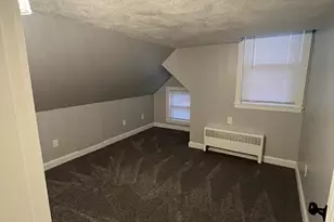 142 Elm St, Amesbury, MA 01913 - Photo 11
