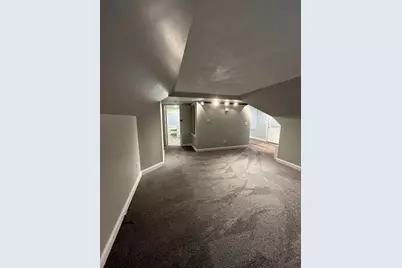 142 Elm St #5, Amesbury, MA 01913 - Photo 7