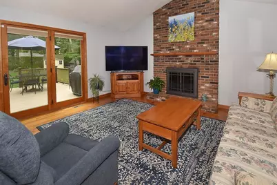 140 Pineridge Dr, Westfield, MA 01085 - Photo 5
