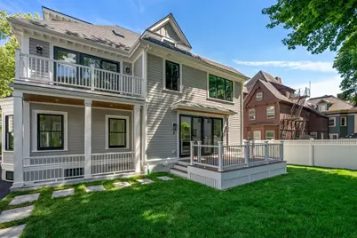 18 Naples Rd, Brookline, MA 02446 - Photo 35