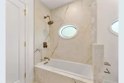 18 Naples Rd, Brookline, MA 02446 - Photo 21