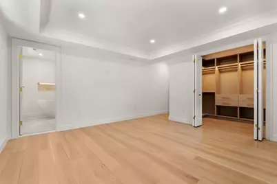 18 Naples Rd, Brookline, MA 02446 - Photo 15