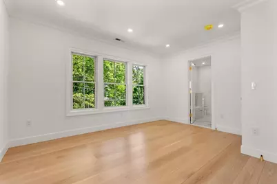 18 Naples Rd, Brookline, MA 02446 - Photo 23