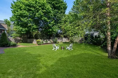 27 Dorchester St, Quincy, MA 02171 - Photo 7