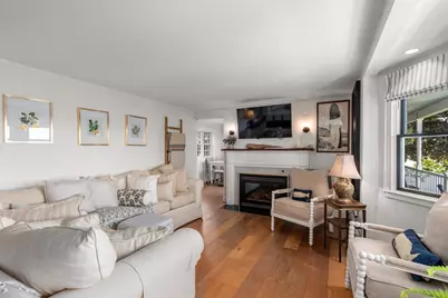 27 Dorchester St, Quincy, MA 02171 - Photo 17