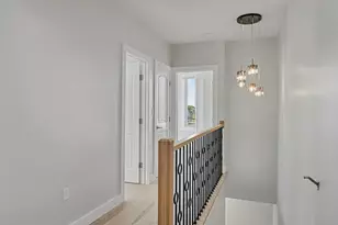 181 Maverick St, Boston, MA 02128 - Photo 17