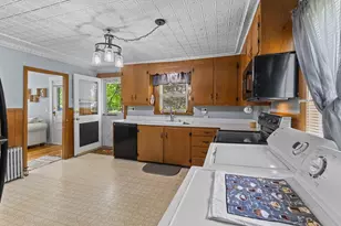 139 Morris St, Southbridge, MA 01550 - Photo 17