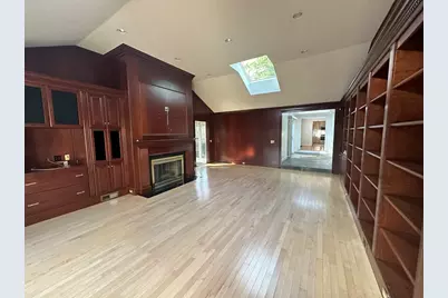 757 Wellesley St #0, Weston, MA 02493 - Photo 3