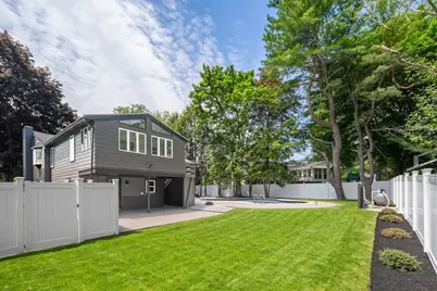 10 Meredith Circle, Needham, MA 02492 - Photo 37