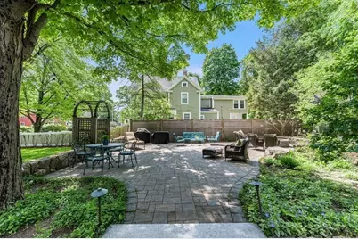 38 Berkeley St, Reading, MA 01867 - Photo 7