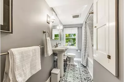 38 Berkeley St, Reading, MA 01867 - Photo 35