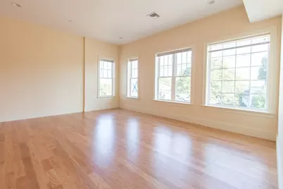 5165 Washington #13, Boston, MA 02132 - Photo 7