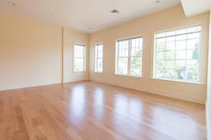 5165 Washington, Boston, MA 02132 - Photo 7