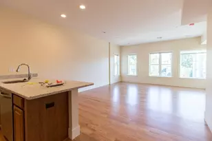 5165 Washington, Boston, MA 02132 - Photo 3
