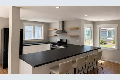 33 Pleasant, Dennis, MA 02670 - Photo 3