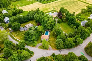 419 Pearl Hill Rd, Fitchburg, MA 01420 - Photo 1