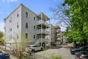 19 Claymoss Rd, Boston, MA 02135 - Photo 7