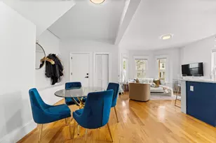 54 Bloomfield St, Boston, MA 02124 - Photo 11