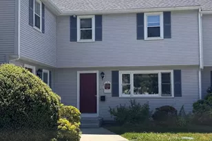 811 Washington St, Pembroke, MA 02359 - Photo 1