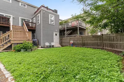 314 W 4th #1, Boston, MA 02127 - Photo 11