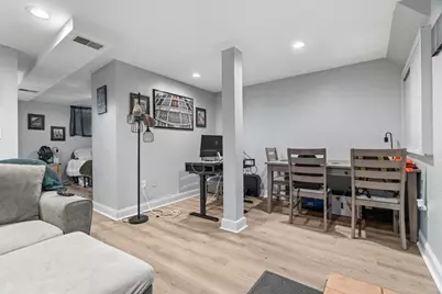 314 W 4th #1, Boston, MA 02127 - Photo 3