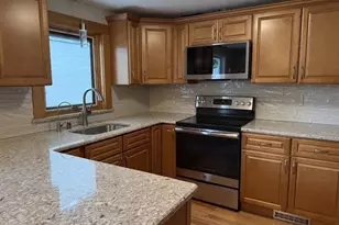 7 Puritan Rd, Danvers, MA 01923 - Photo 1