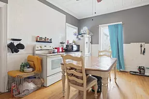35 Oak St, Lowell, MA 01852 - Photo 7