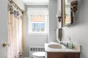 557 Main St, West Newbury, MA 01985 - Photo 19