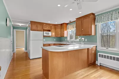 557 Main St, West Newbury, MA 01985 - Photo 7